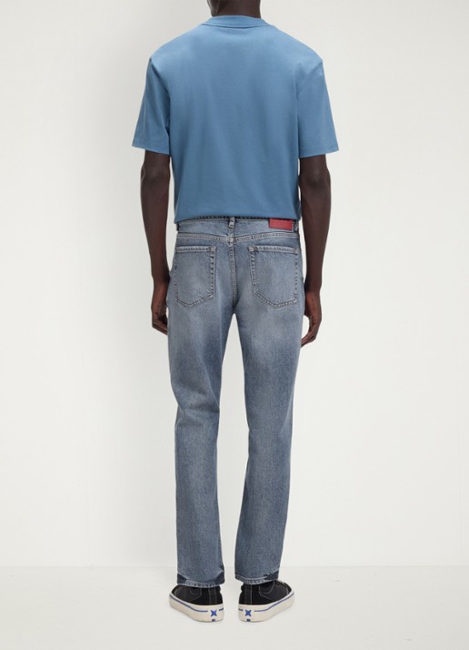 HUGO Tapered fit jeans met medium wassing - achterkant 3 indigo