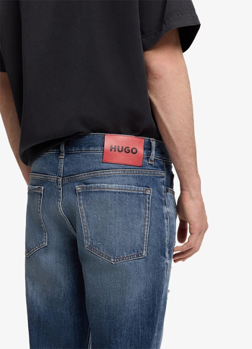 HUGO Tapered fit jeans met medium wassing - detail 6 denim