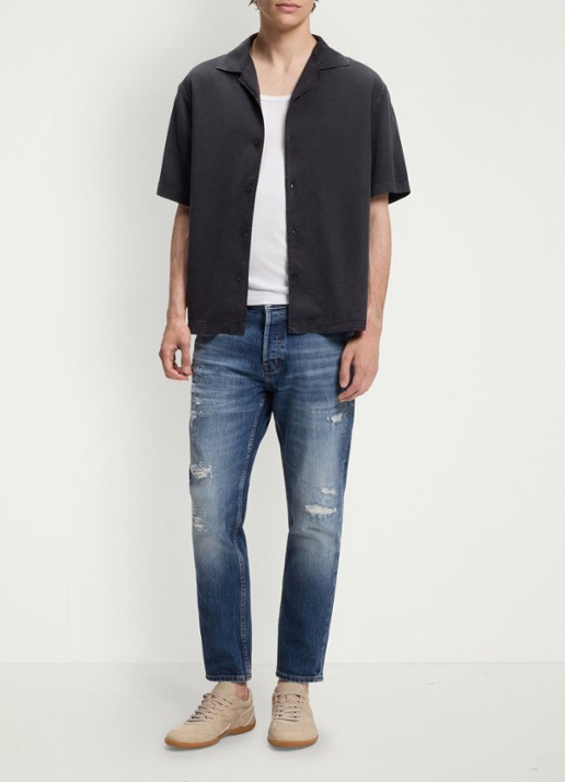 HUGO Tapered fit jeans met medium wassing - voorkant 2 denim