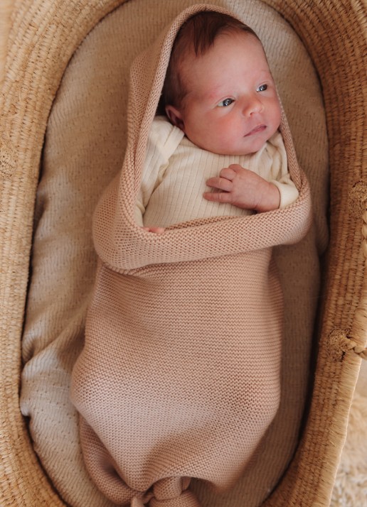 Hvid Cocoon van merino wol - voorkant 3 abrikoos