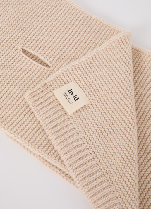 Hvid Ivo sjaal van merino wol 90 x 20 cm - detail 4 beige