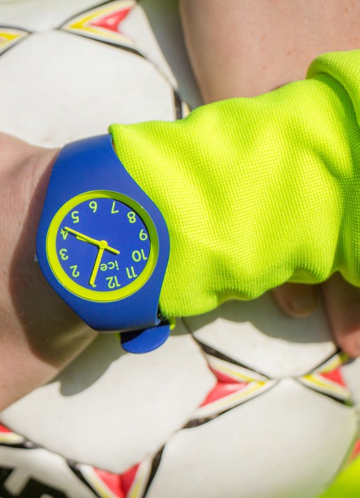 Ice-Watch Ola Kids horloge extra small IW015350 - detail blauw