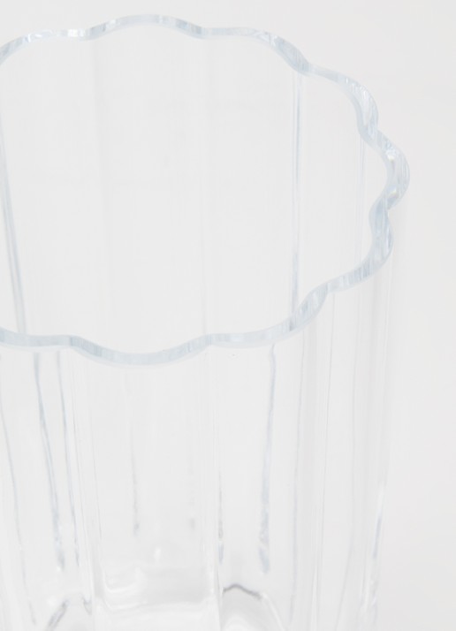 Iittala Play vaas 18 cm - voorkant 2 transparant