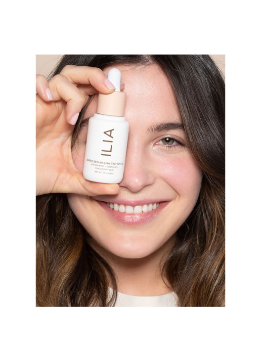 ILIA Beauty Super Serum Skin Tint Broad Spectrum SPF30 - getint serum - detail 6 balos - st3