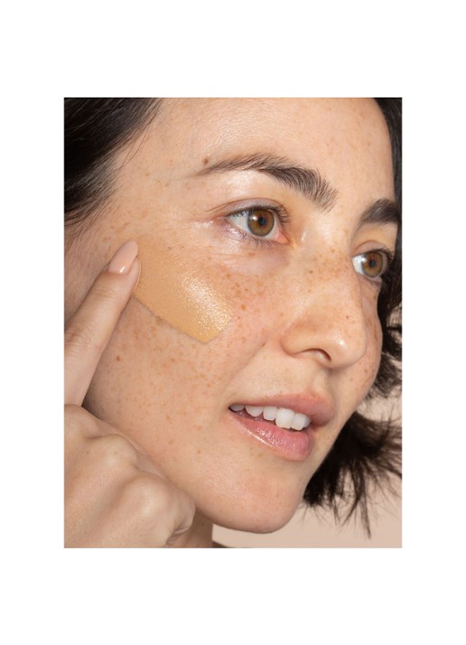 ILIA Beauty Super Serum Skin Tint Broad Spectrum SPF30 - getint serum - detail 4 ora - st6