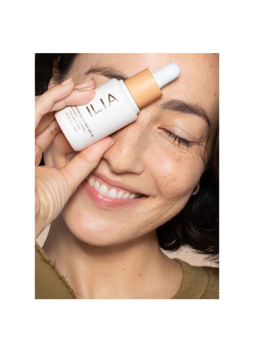 ILIA Beauty Super Serum Skin Tint Broad Spectrum SPF30 - getint serum - detail 6 ora - st6