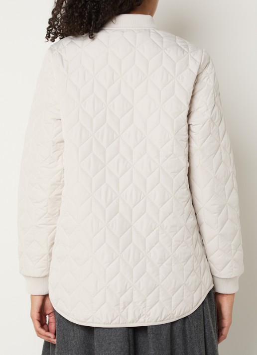 Ilse Jacobsen Art45 jack met quilt patroon en opgestikte zakken - achterkant creme