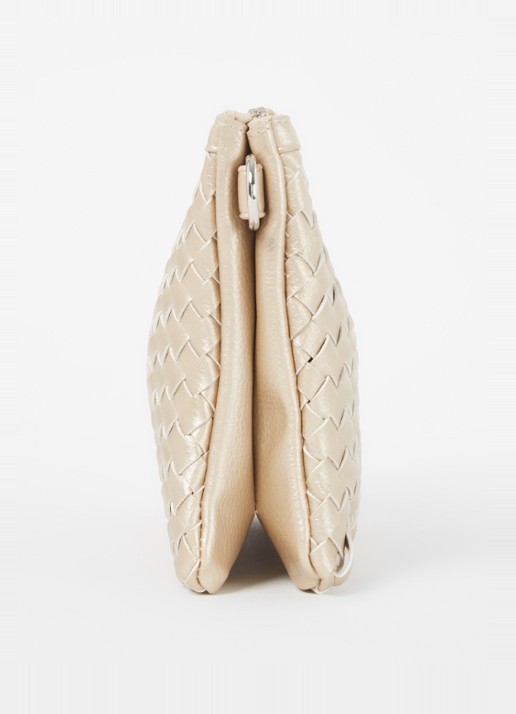 Ilse Jacobsen Gevlochten clutch met afneembare schouderriem - detail 3 goud
