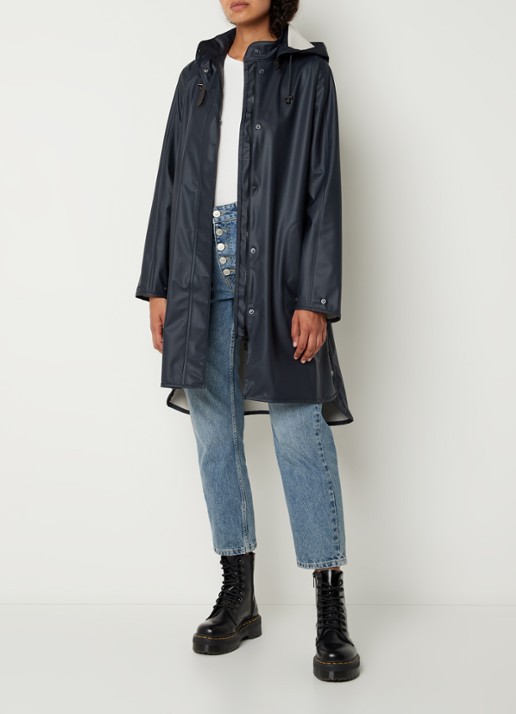 Ilse Jacobsen Rain71 regenjas met afneembare capuchon en steekzakken - voorkant 4 donkerblauw