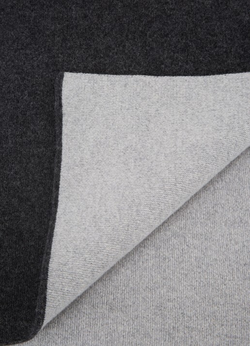 Iosis Verso plaid in wolblend 130 x 170 cm - detail antraciet