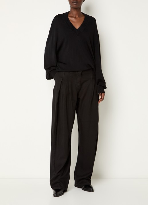 IRO Brise oversized ribgebreide trui met V-hals - voorkant 4 zwart