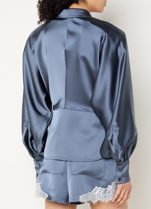 IRO Tyoha blouse van satijn met schoudervulling en ballonmouwen - achterkant staalblauw