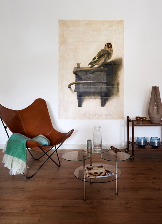 IXXI The Goldfinch wanddecoratie 120 x 80 cm - voorkant 7 donkerbeige