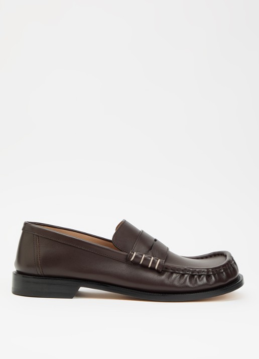 J.W. Anderson Loafer van kalfsleer - voorkant chocoladebruin