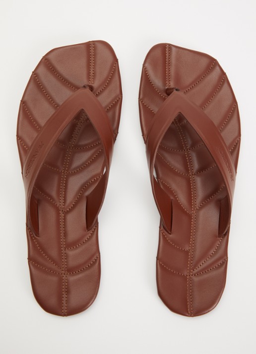J.W. Anderson Slipper van kalfsleer - detail 3 bruin