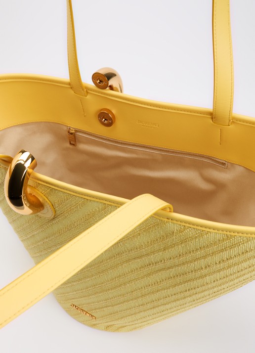 Jacquemus Le Bambola schoudertas met leren details en logo - detail 2 geel