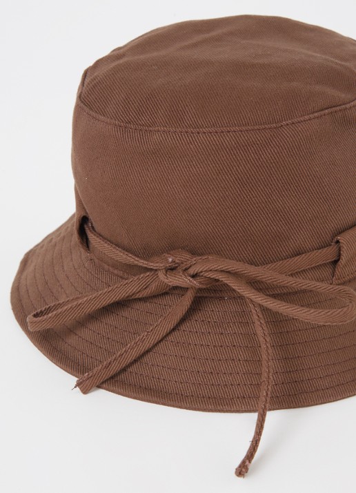 Jacquemus Le Bob Gadjo bucket hoed van canvas - detail bruin