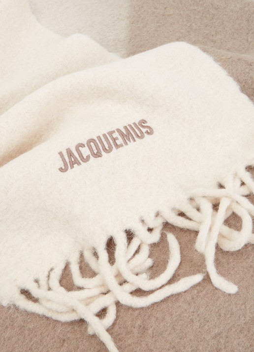 Jacquemus Le Moisson sjaal in alpaca wolblend met logoborduring 225 x 38 cm - detail 3 creme