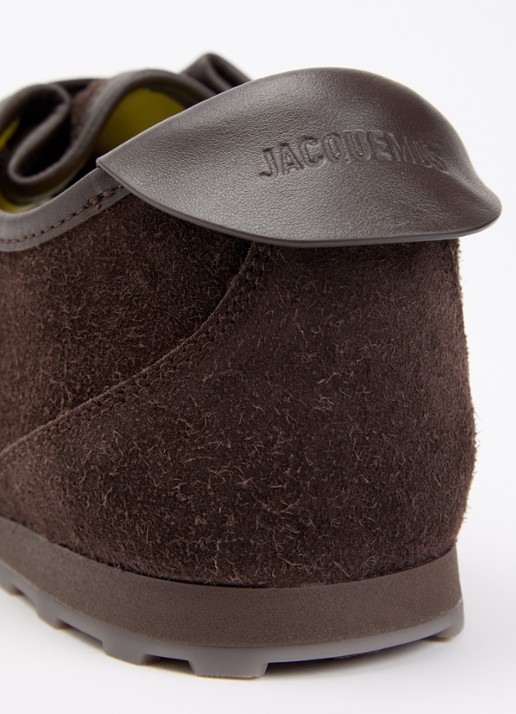 Jacquemus Les Tennis sneaker van kalfssuède  - detail 6 donkerbruin