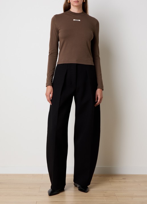 Jacquemus Longsleeve met logo - voorkant 5 donkerbruin