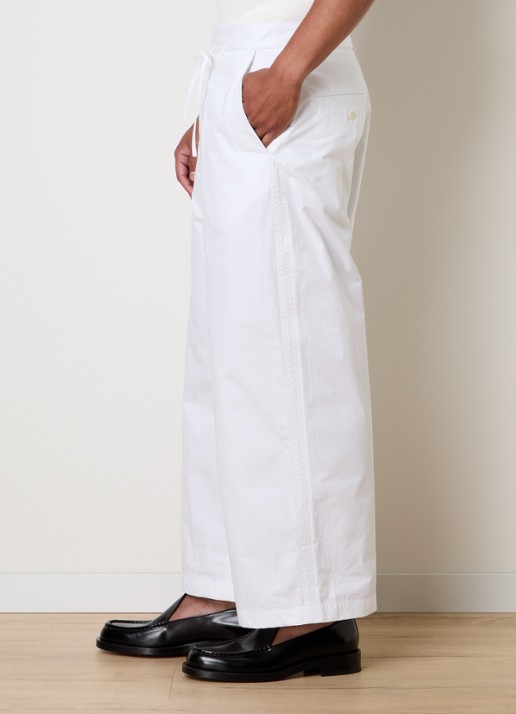 Jacquemus Marin loose fit broek met strikceintuur - detail 5 wit