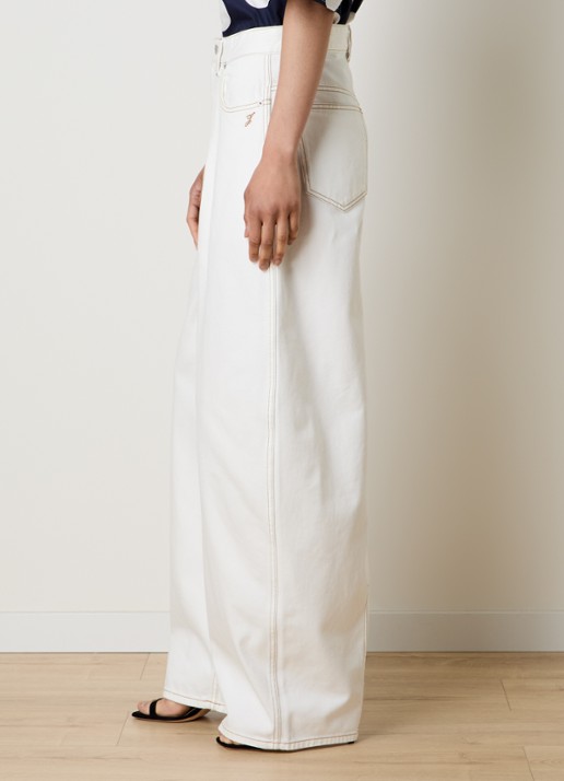 Jacquemus Oval mid waist balloon fit jeans met medium wassing - detail 3 gebroken wit