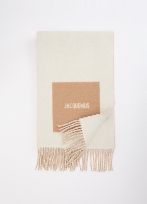 Jacquemus Sjaal van wol met logoprint 190 x 30 cm - voorkant beige