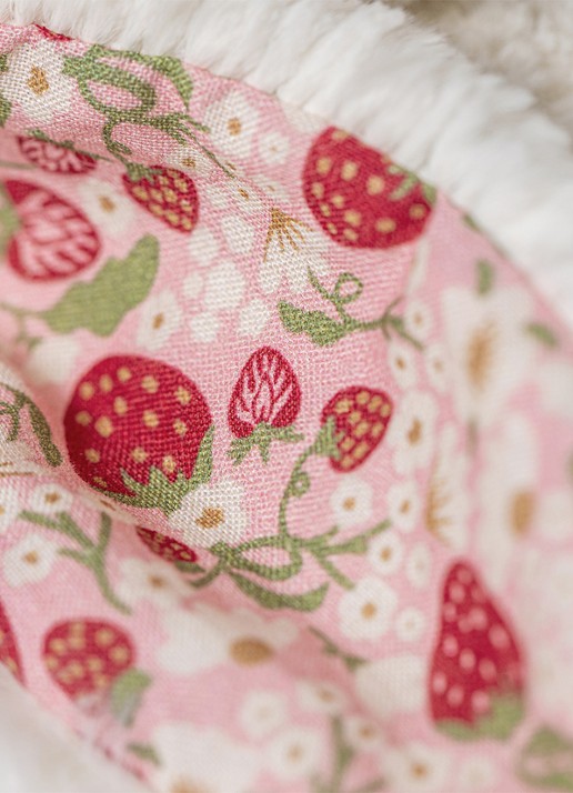 Jellycat Blossom Cream Bunny 'Berry' knuffel  - detail 4 beige