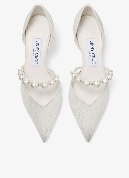Jimmy Choo Aurelie 65 pump van kant met leren details - detail wit