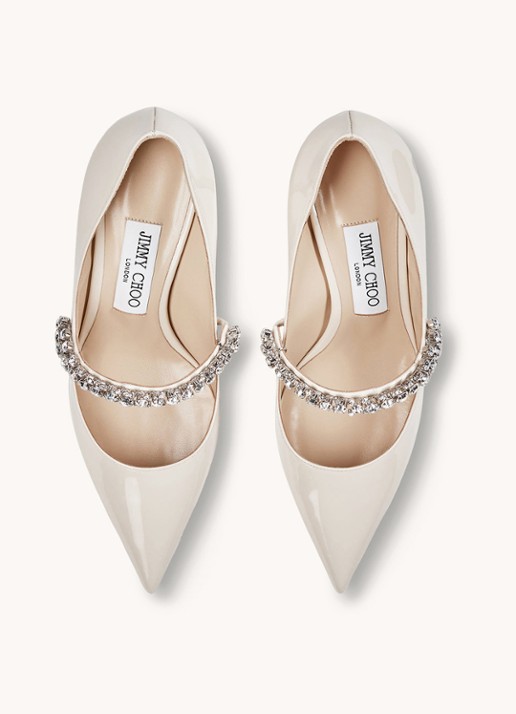 Jimmy Choo Bing 65 pump van lakleer met strass - detail 3 gebroken wit