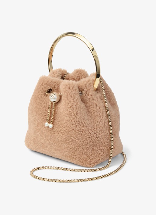 Jimmy Choo Bon Bon handtas van lamsvacht - voorkant 2 lichtbruin