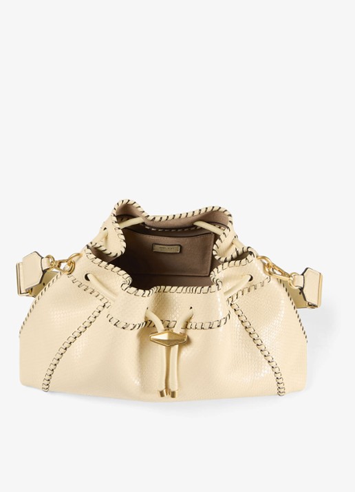 Jimmy Choo Cinch M schoudertas van leer - detail 3 creme
