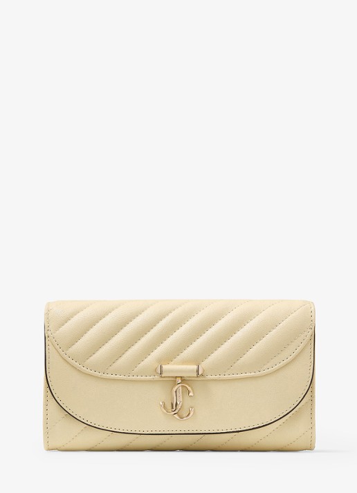 Jimmy Choo Curve clutch van lamsleer met afneembare schouderriem - voorkant creme