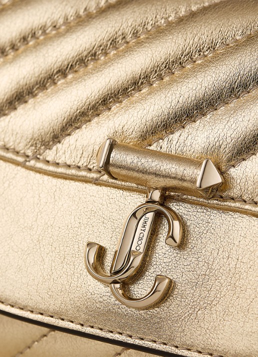 Jimmy Choo Curve clutch van lamsleer met metallic finish en afneembare schouderriem - detail 2 goud