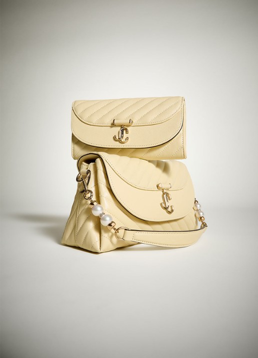 Jimmy Choo Curve S schoudertas van lamsleer - detail 6 donkerbruin