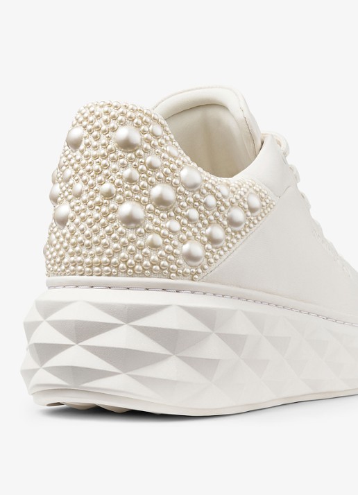 Jimmy Choo Diamond Maxi/F II sneaker van lamsleer met imitatieparels - detail 4 gebroken wit