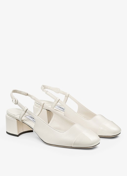 Jimmy Choo Elisa 45 slingback van leer met lakfinish - voorkant 4 gebroken wit
