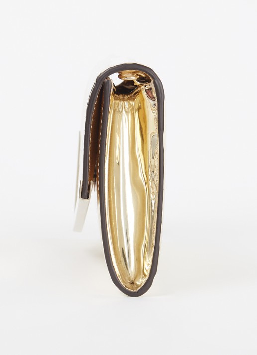 Jimmy Choo Emmie clutch met metallic finish en afneembare schouderriem - detail 3 goud