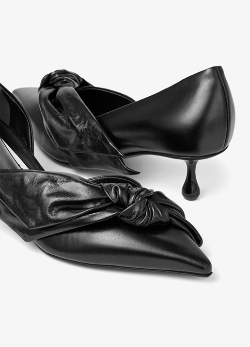 Jimmy Choo Issy 50 pump van kalfsleer - detail 4 zwart