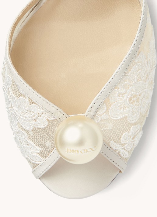 Jimmy Choo Sacora 85 sandalette van kalfsleer met kant - detail 5 creme