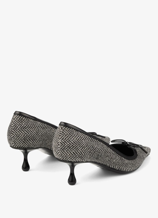Jimmy Choo Scarlett 50 pump met lamsleren details - achterkant 5 zwart
