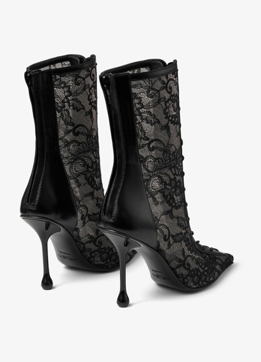 Jimmy Choo Scarlett 95 enkellaarsje van kant met lamsleren details - achterkant 2 zwart