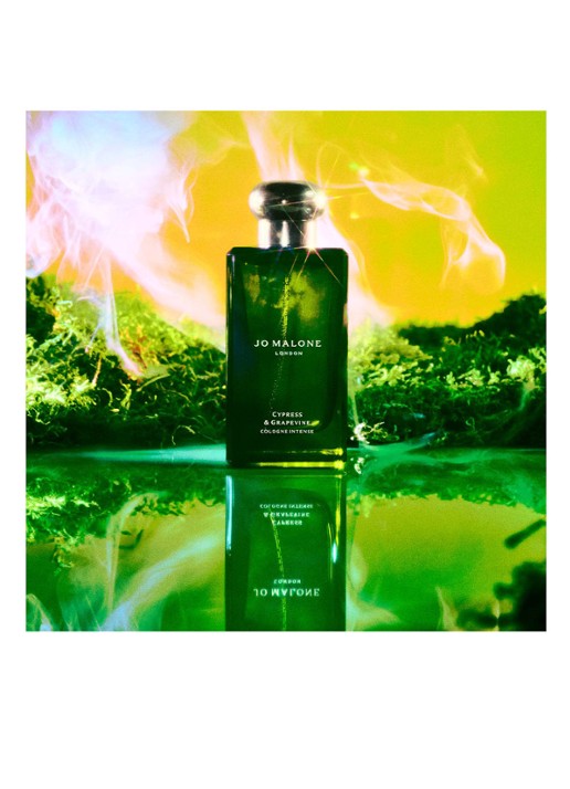 Jo Malone London Cypress & Grapevine Cologne - detail 5 undefined