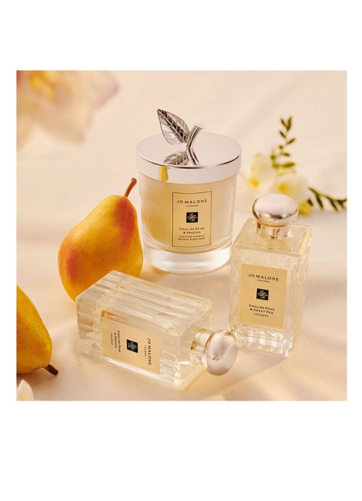 Jo Malone London English Pear & Freesia Cologne - detail 7 undefined