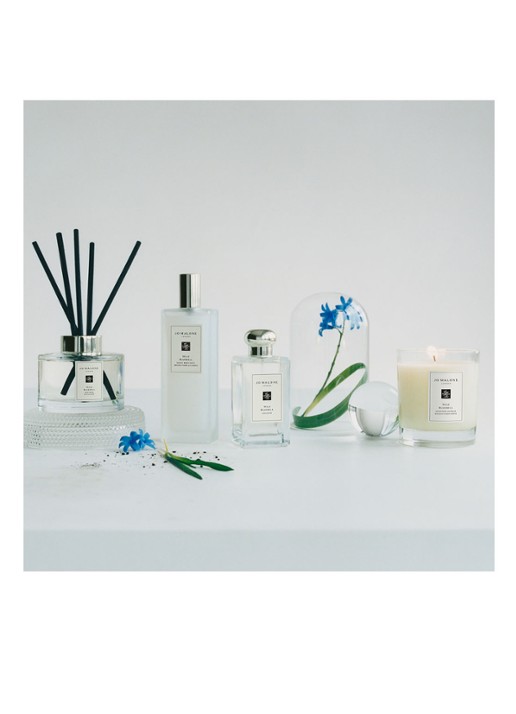 Jo Malone London Wild Bluebell Cologne - detail 3 undefined