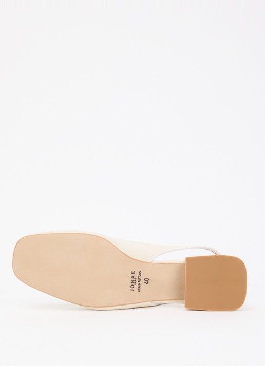 Jonak Dybilo slingback van kalfsleer met lakfinish - detail 5 ivoor