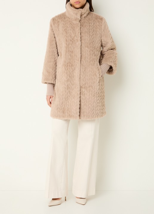 Joseph Ribkoff Mantel van imitatiebont met steekzakken - voorkant 4 beige