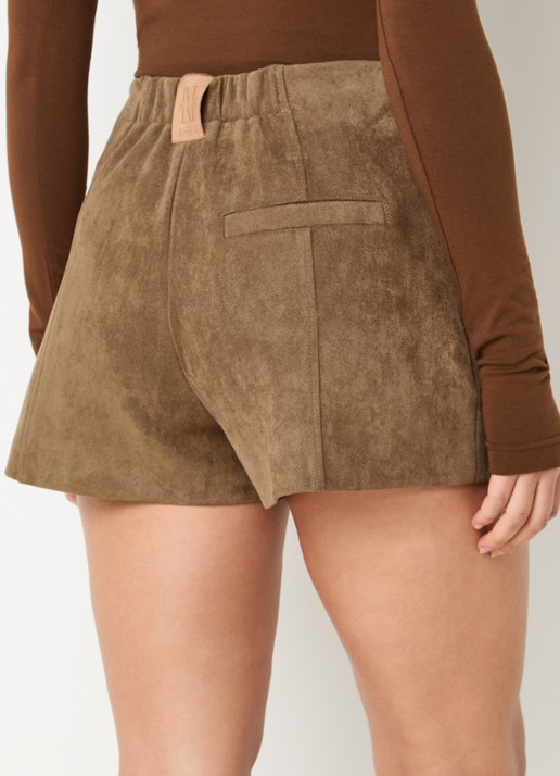 JOSH V Vik high waist straight fit korte broek van imitatiesuède - achterkant lichtbruin