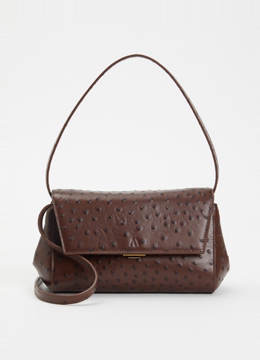 KAAI Ikon clutch van kalfsleer met textuur en afneembare schouderriem - voorkant hazelnootbruin