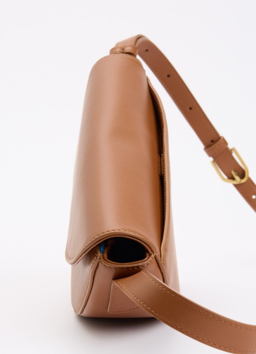 KAAI Rebel crossbodytas van leer - detail 3 cognac
